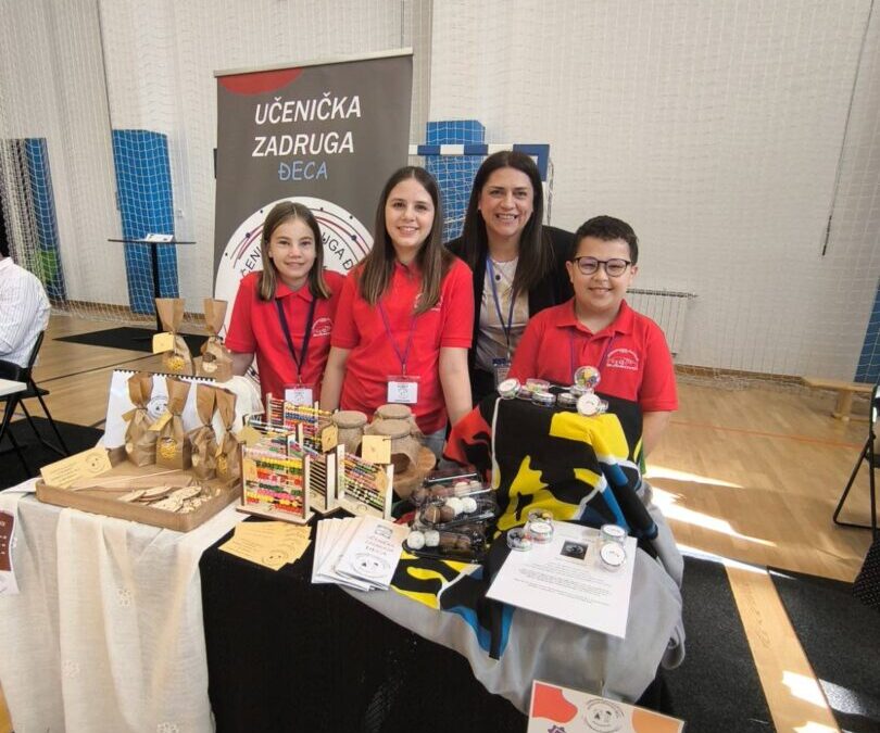 Đeca na županijskoj smotri učeničkih zadruga